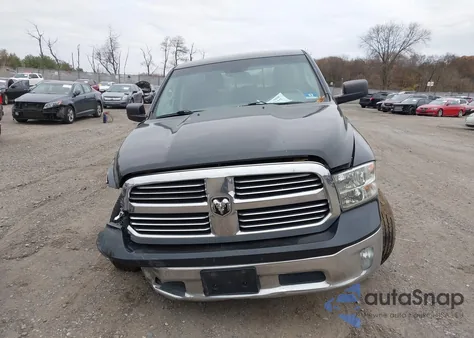 2016 Ram 1500 Big Horn z USA, uszkodzony, nr VIN 1C6RR7GT7GS231571